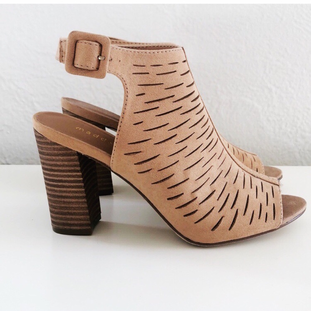 Madden Girl | Beckie Peep Toe Sandal | 6.5